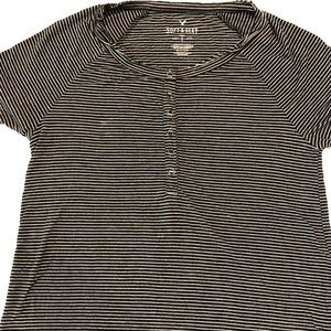 ✨ Striped American Eagle Striped Shirt ✨